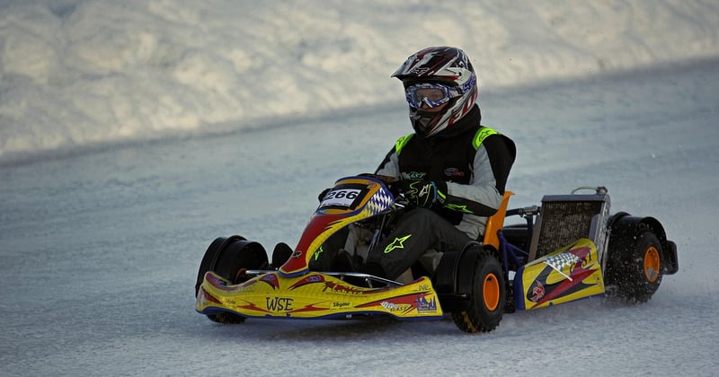 Entretien de la chaîne du kart : lubrification et tension gagnantes